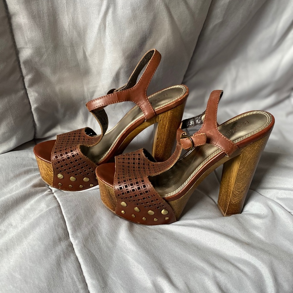 BAKERS - Platforms